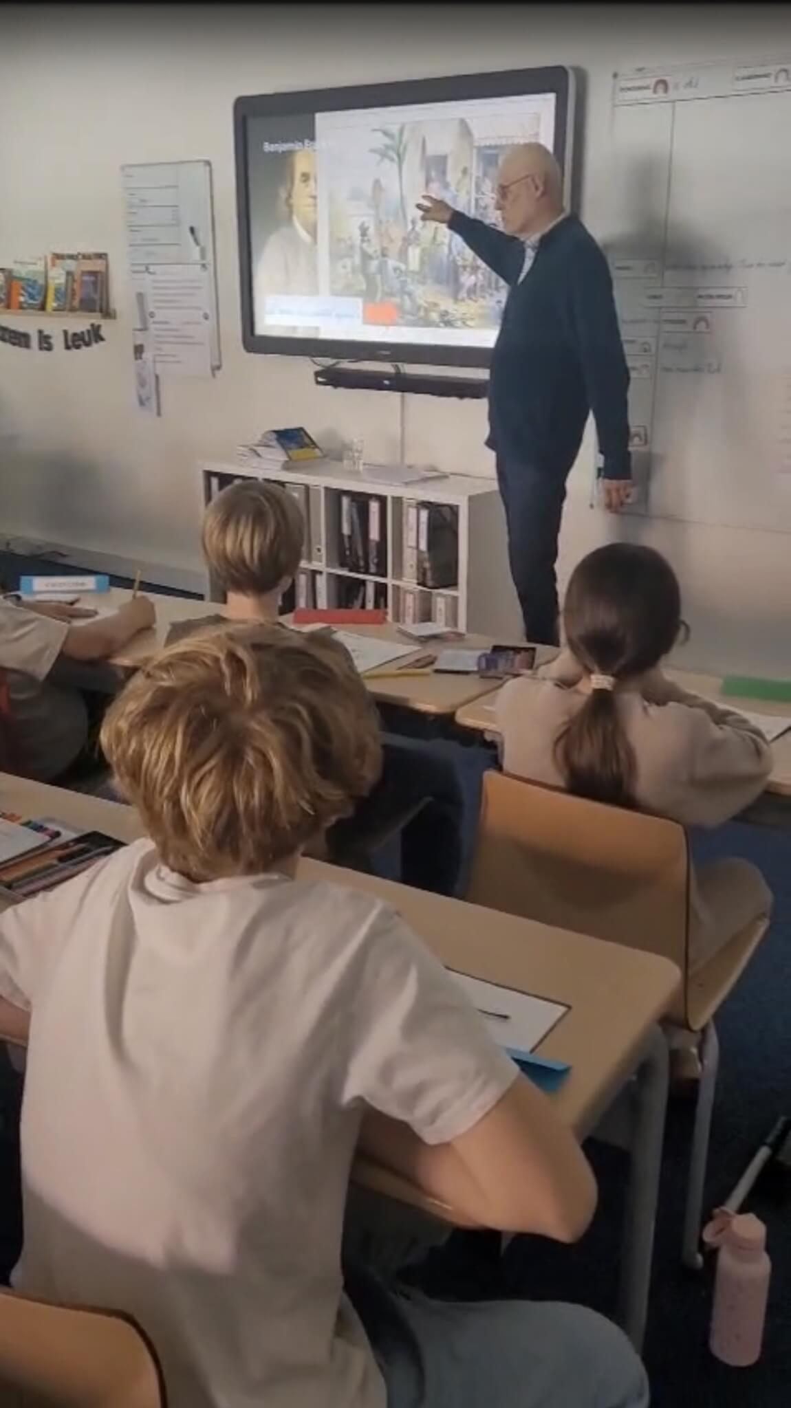 Een vertrouwd gezicht voor de klas!